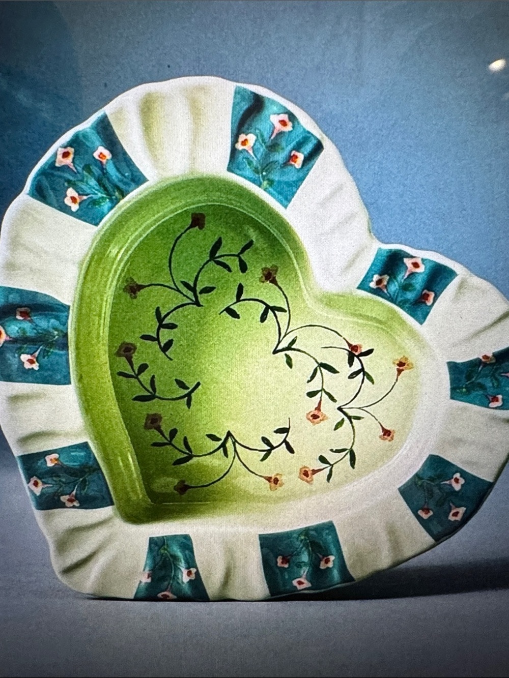 Amma Ramekin Heart-Shaped Stoneware